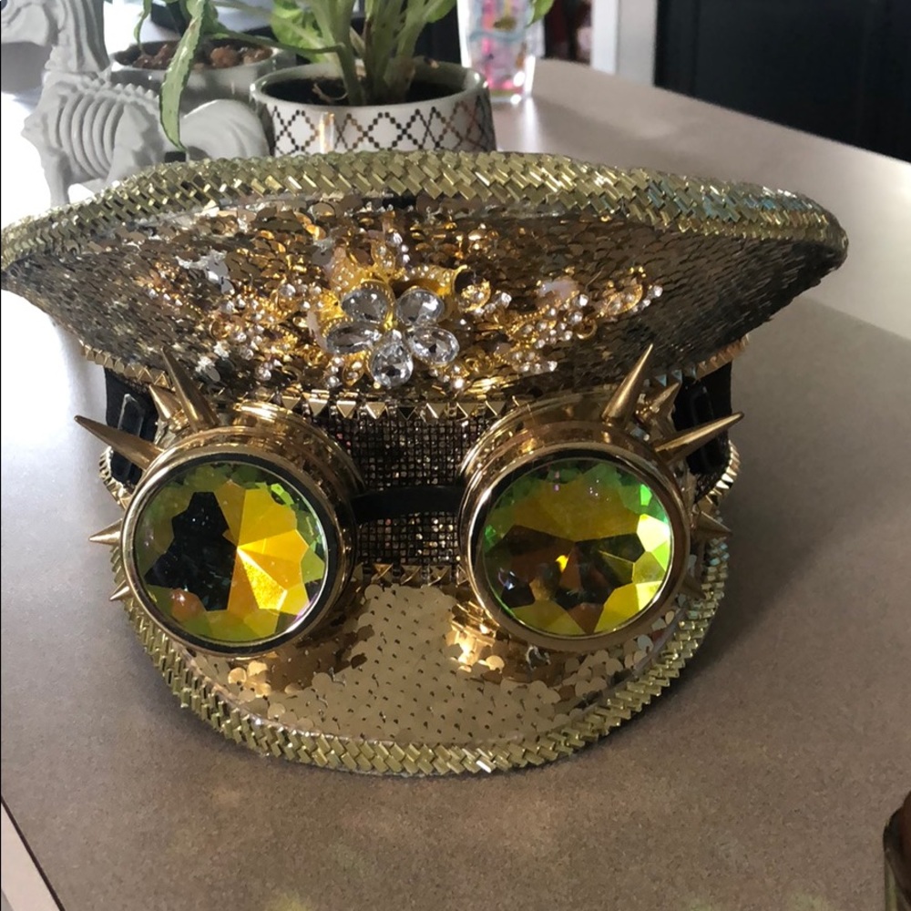 Festival/ party conductors hat